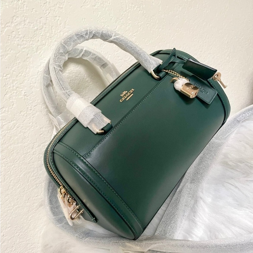 NWT Coach Zoe Barrel Leather Satchel Purse F76705 In Evergreen Color - Picture 3 of 10